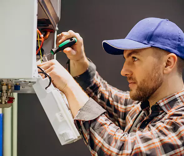 Expert Plumber for Tankless Water Heater Maintenance in Parkland, FL: Schedule Professional Maintenance Services with Us